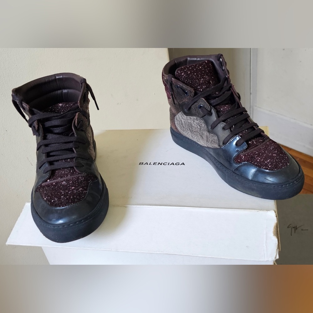 High Top Multi color